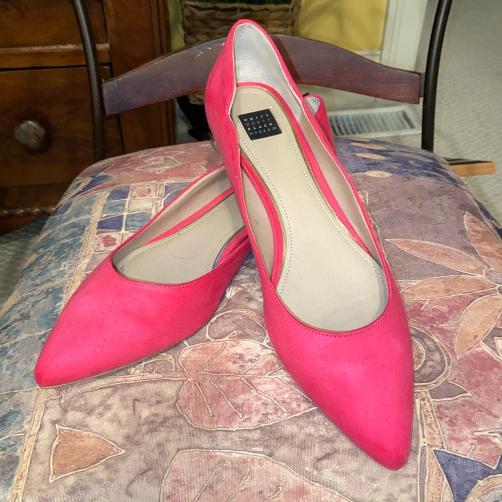 White House Black Market Pink Pointed Toe Flats